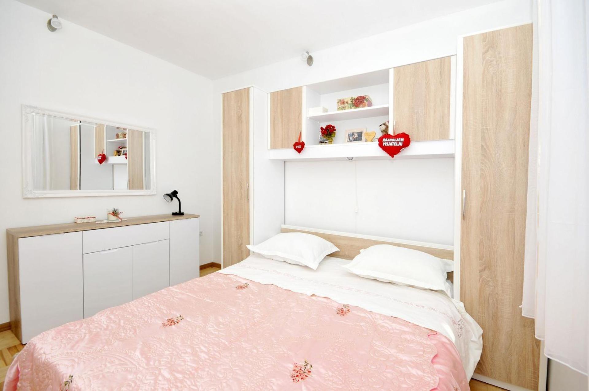 Apartments Ivica Kaštela エクステリア 写真